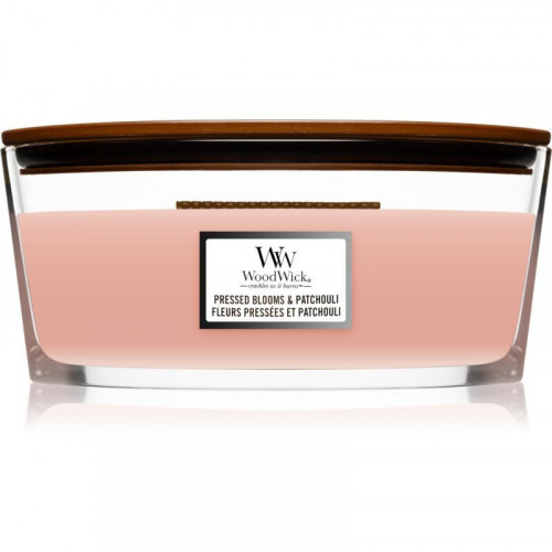 Pressed Blooms & Patchouli Ship crushed flowers and patchouli Scented candle